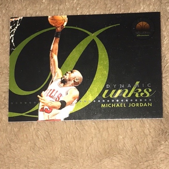 1993-94 Michael Jordan Skybox Premium #D4 Dynamic Dunks